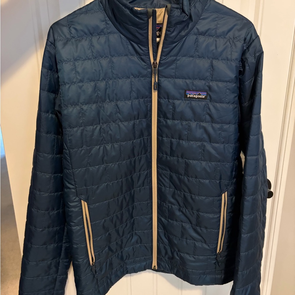 Patagonia Navy and Beige Jacket